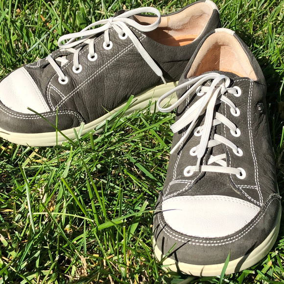 Finn Comfort Shoes - Finn Comfort Finnamic Ikebukuro Olive Walking Shoe